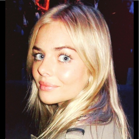 Meet your Posher, Victoria - Picture 1 of 1